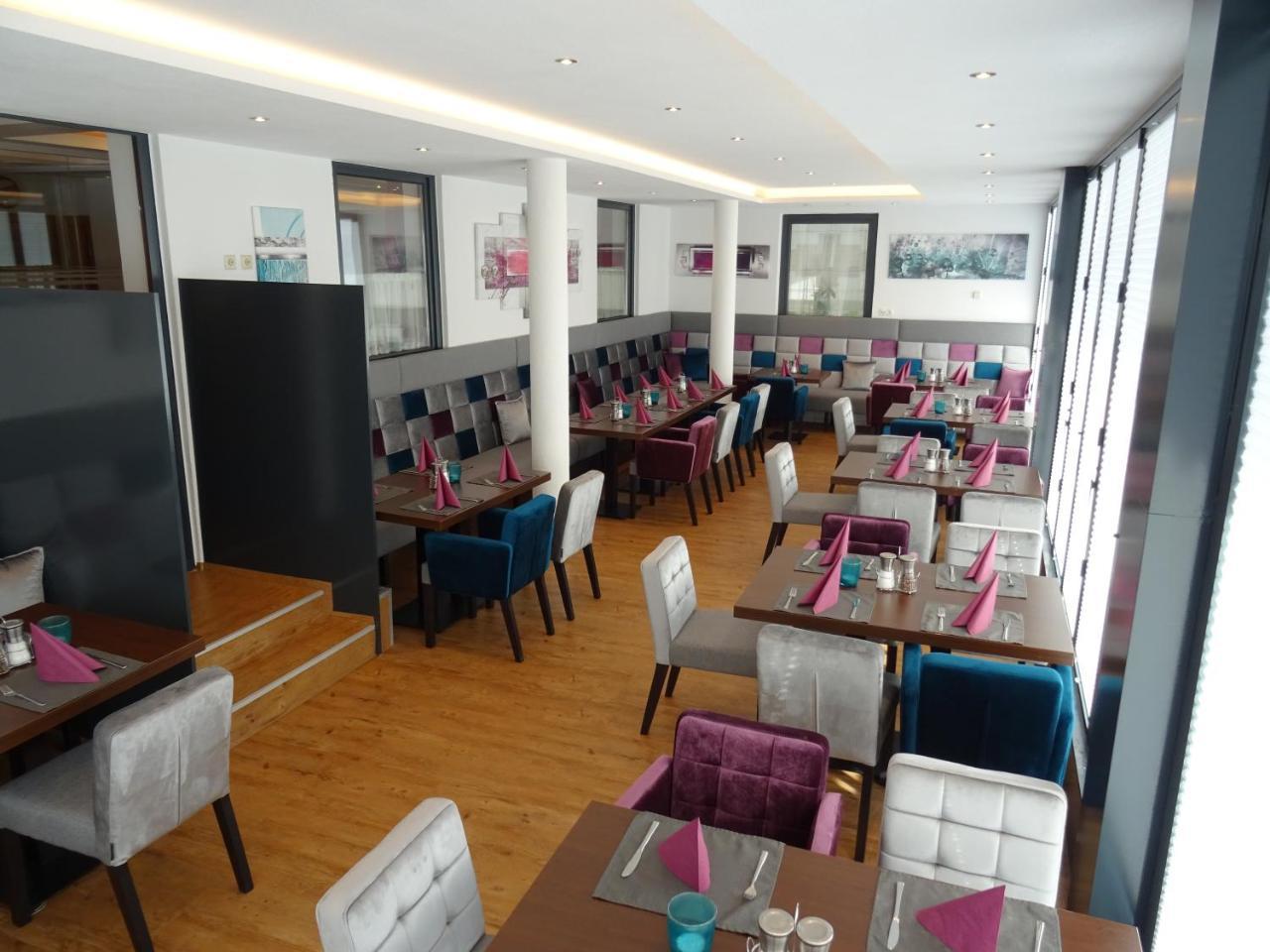 Hotel Restaurant Rosengarten Zell am Ziller Kültér fotó